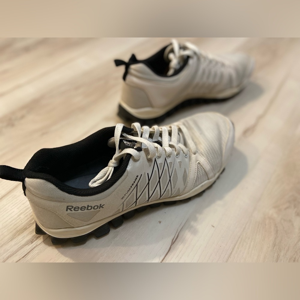 Reebok~Men’s~White~3D FuseFrame~Athletic~Running Shoe~Sneaker~Mesh Upper~Size 11
